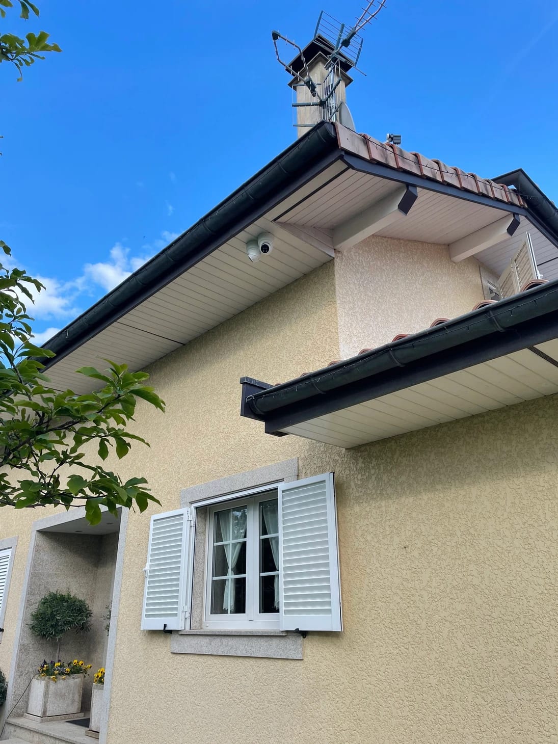 4 caméras IP dans une villa